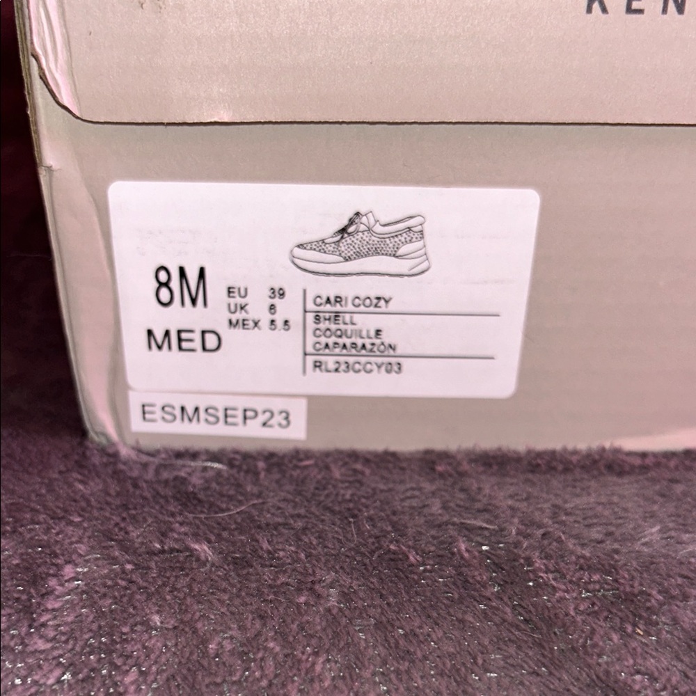 Kenneth Cole Reaction Women's Pink and Gold Sneakers - Beautiful - Picture 4 of 6